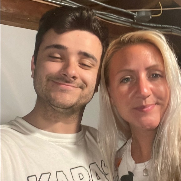 Profile Picture of Tommy Nostro (@tnostro) on Poshmark