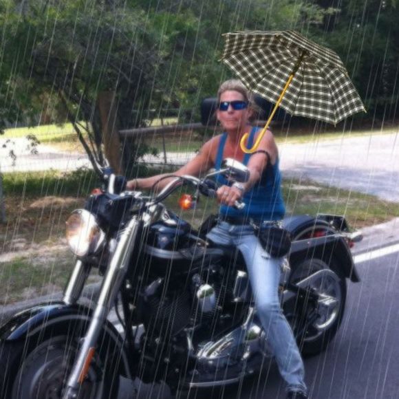 Profile Picture of Jeanie Rockwell (@groomer1) on Poshmark