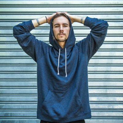 Profile Picture of Robert McLean (@robjamesmclean) on Twitter