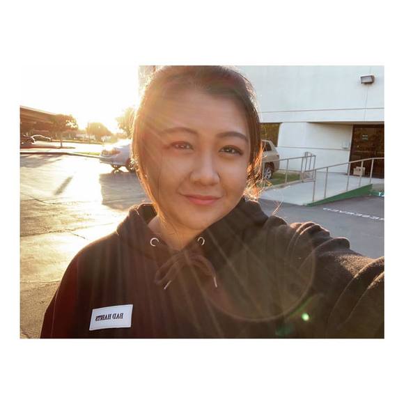 Profile Picture of Julia Xu (@904410665) on Poshmark