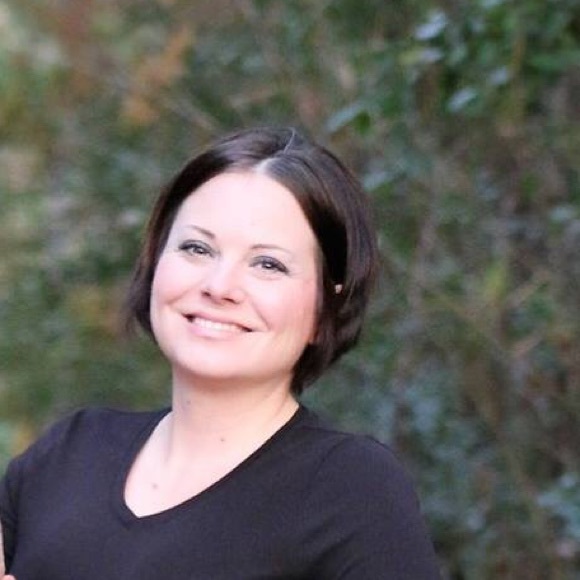 Profile Picture of Jenna Creith (@jencreith80) on Poshmark