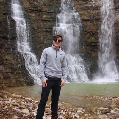 Profile Picture of Michael Pham (@phamished_mike) on Twitter