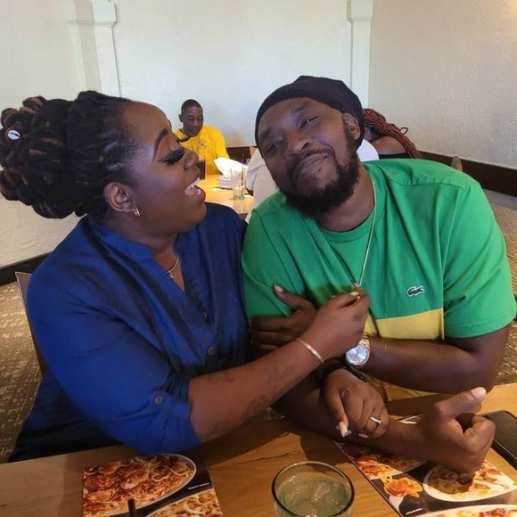 Profile Picture of Muriel Thomas (@niecey1531) on Poshmark