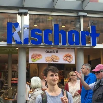 Profile Picture of Richard Wimmer (@ribichabard) on Twitter