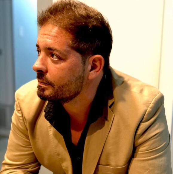 Mehmet Gurkaynak - Poshmark Profile Picture of Mehmet Gurkaynak (@memo77) on Poshmark