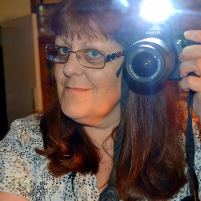 Profile Picture of Carol Anne Hammond (@craftymeCazz) on Twitter