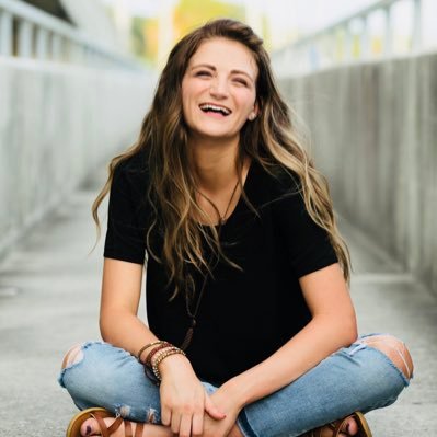 Profile Picture of Cecelia Grace Miller (@ceceliagmiller) on Twitter