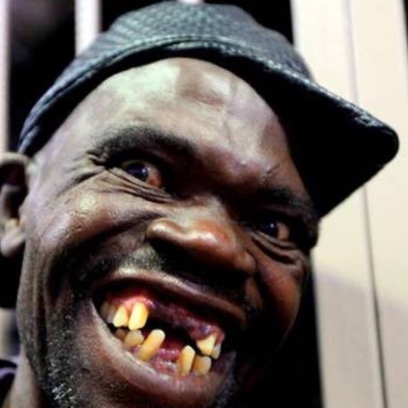 Profile Picture of Gilbert Davis (@fatvulva) on Poshmark