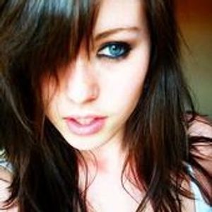 Profile Picture of Laura Callaghan (@lauralovebby) on Myspace