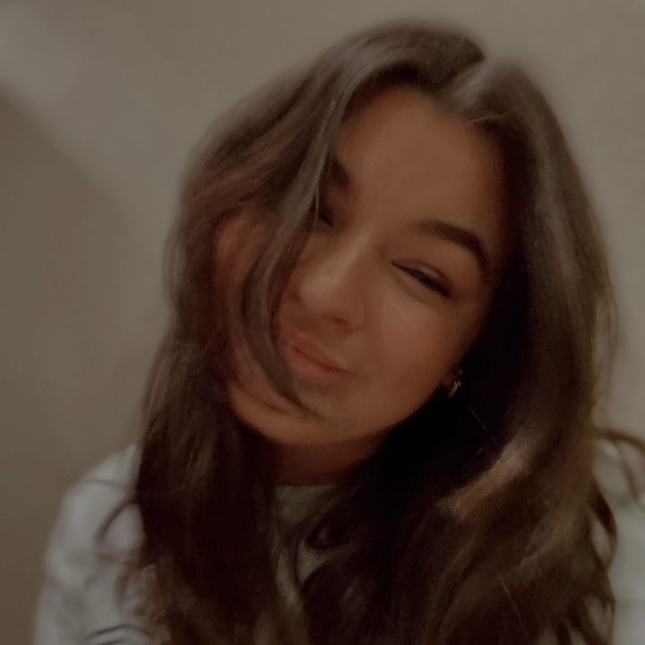 Profile Picture of Anne (@@annehanson) on Tiktok
