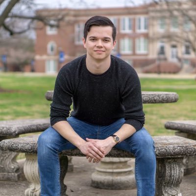 Profile Picture of Jake Petty (@TheNewPetty) on Twitter