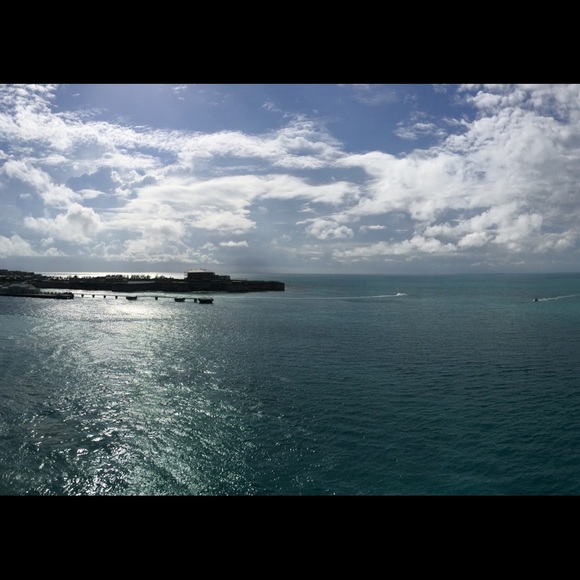 Profile Picture of Lisa Klein (@lrk85) on Poshmark