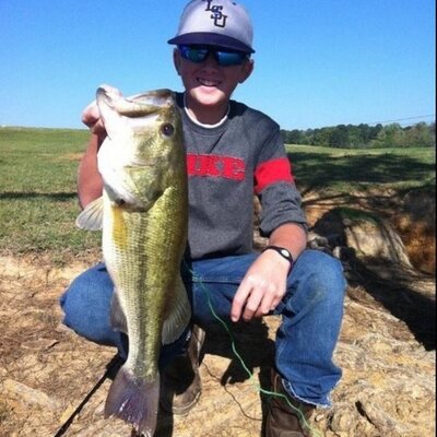Profile Picture of Hunter Henson (@Huntiin_16) on Twitter