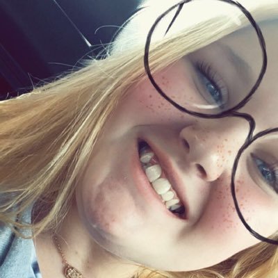 Profile Picture of Shelby Keith (@shelbykeith18) on Twitter