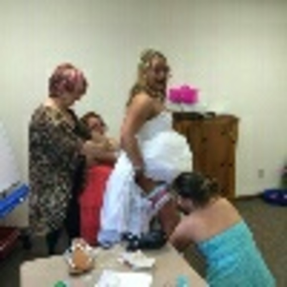 Profile Picture of Barb Carfley (@gigi111359) on Poshmark