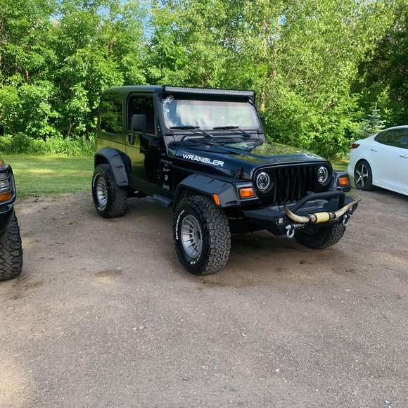 Profile Picture of Nicholas Henry (@nicholashenr935) on Poshmark