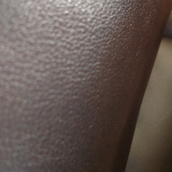 Profile Picture of Crystal Kohl (@crystalkohl) on Poshmark