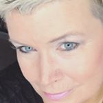 Profile Picture of Shelly Chapin (@shellychapin.hairstylist) on Instagram