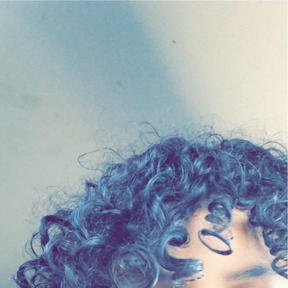 Profile Picture of Sean Strickland (@seanicey) on Poshmark