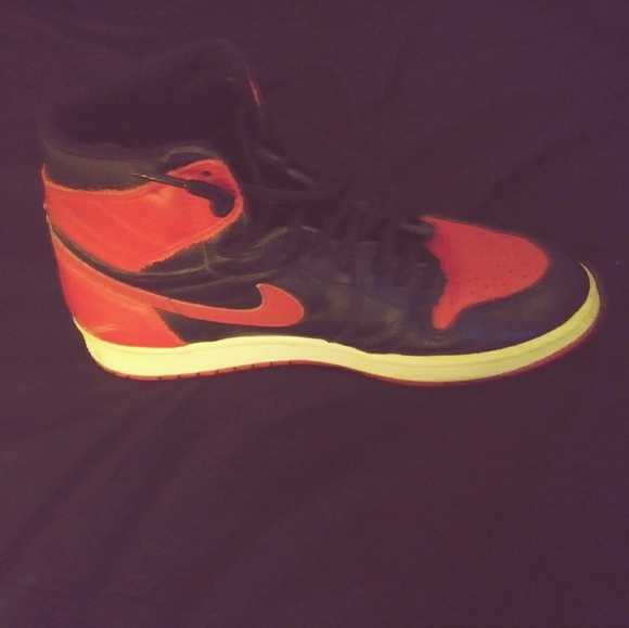 Profile Picture of Chris Cottingham (@kokomokicks_) on Poshmark