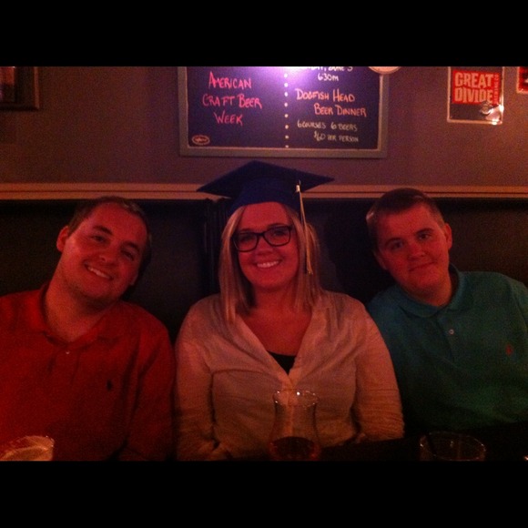 Profile Picture of Jenna Baldwin (@jbaldwin7691) on Poshmark