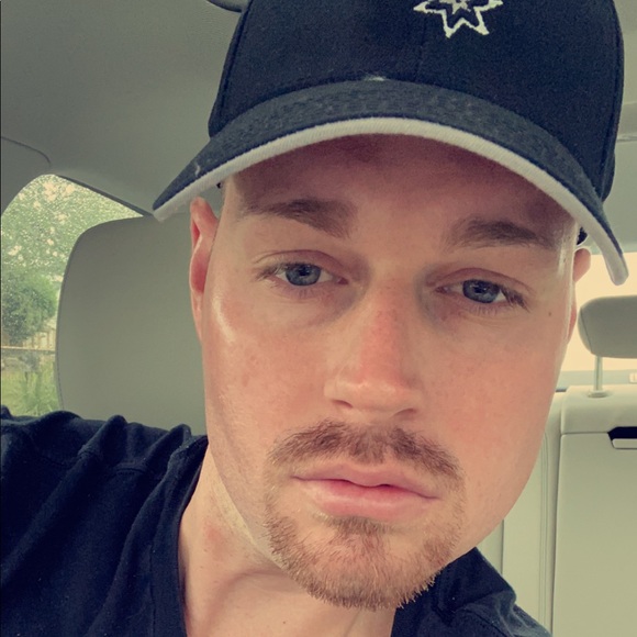 Profile Picture of James Bookout (@jamesbookout) on Poshmark