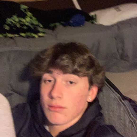 Profile Picture of Hayden Conney (@hayden_conney) on Poshmark