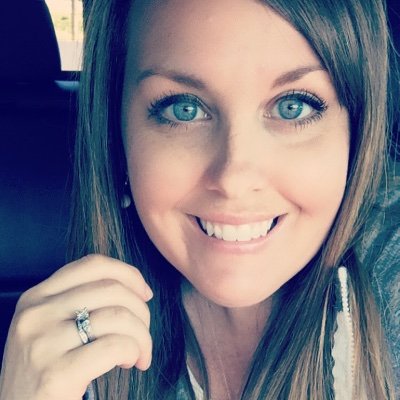 Profile Picture of Jen Robbins (@JenRobb77525623) on Twitter