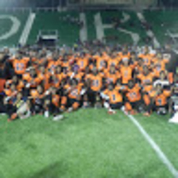 Profile Picture of Daniel East (@danieleast6) on Poshmark