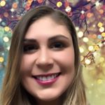 Profile Picture of Sam Watters (@glamour.and.gratitude) on Instagram