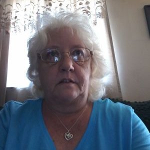 Profile Picture of Vickie  Mason (@VickieM67664451) on Twitter