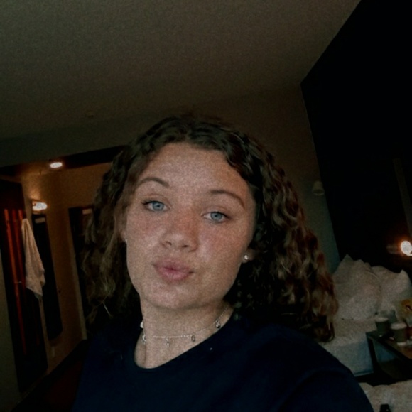Profile Picture of Kodie Jayde (@jaydekodie) on Poshmark