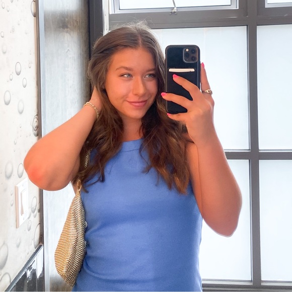 Liv Michiels - Poshmark Profile Picture of Liv Michiels (@ormichiels) on Poshmark