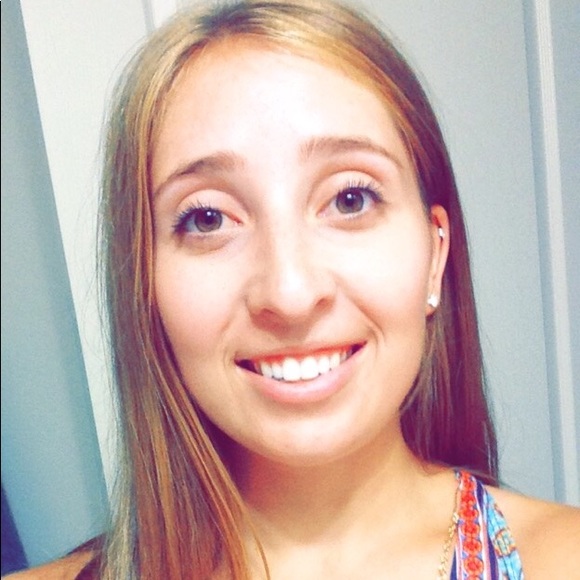 Chrissy Badalamenti - Poshmark Profile Picture of Chrissy Badalamenti (@cb2464) on Poshmark