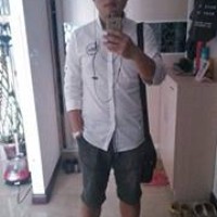 Profile Picture of Gen Li (@gen-li-7) on Quora