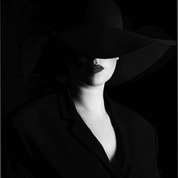 Profile Picture of Trudi Smith (@shurikenxx) on Poshmark