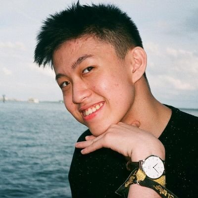 Profile Picture of Jeffrey The Slaveon Twitter