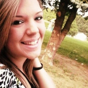 Profile Picture of Alex Hensley (@babigirlal3x) on Myspace