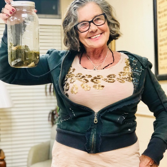 Profile Picture of William Hewett (@wblond1) on Poshmark