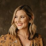 Profile Picture of Colleen Scott (@collscott) on Instagram