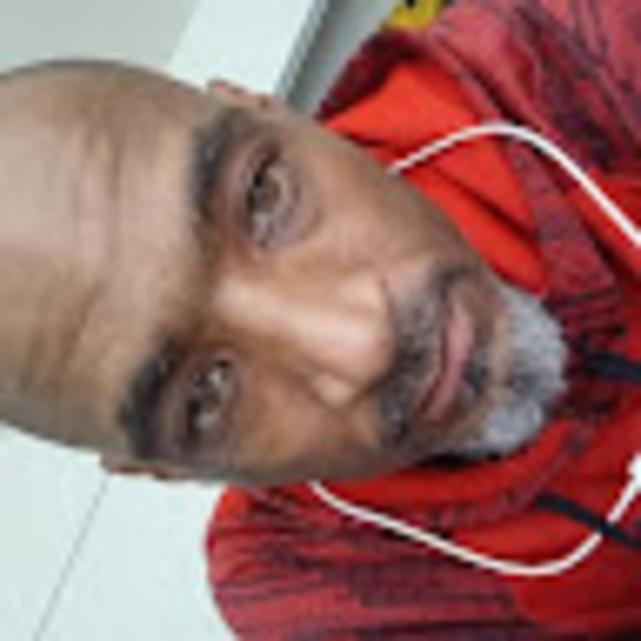 Profile Picture of Ronald Hayes (@ronaldhayes154) on Poshmark