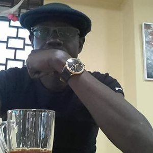 Profile Picture of Stephen Legge L Mogga (@SteveLeggeArt) on Twitter