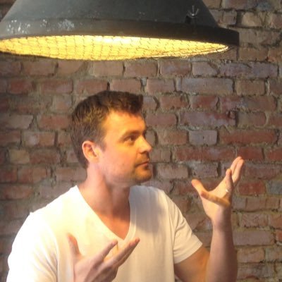 Profile Picture of Dilho Ibrahimpasic (@DanzzingMonkey) on Twitter