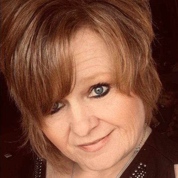 Profile Picture of Marlene Cook (@judymarlene69) on Poshmark