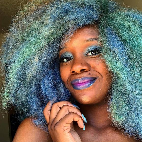 Profile Picture of Brianna Oneal (@pepybre) on Poshmark