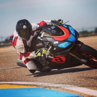 Profile Picture of Michael St James (@michael.stjames) on Instagram