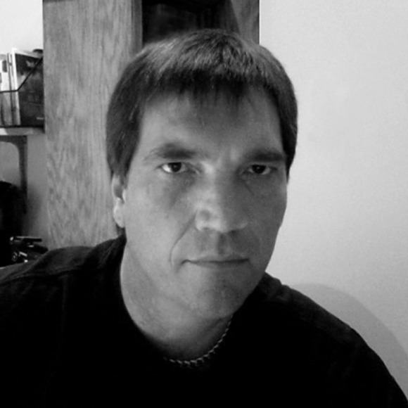 Profile Picture of Bob Hall (@bobhalljr) on Poshmark