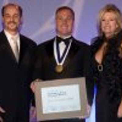 Profile Picture of Dr. Kevin Landers (@ChicagosDentist) on Twitter