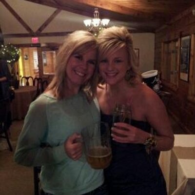 Profile Picture of Jessie Grossman (@JessieGrossman2) on Twitter