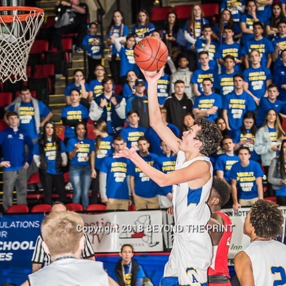 Profile Picture of Nick Rivera (@nickrivera3) on Poshmark